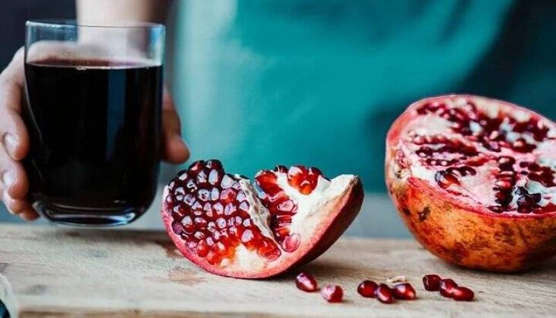 این افراد نباید انار مصرف کنند!